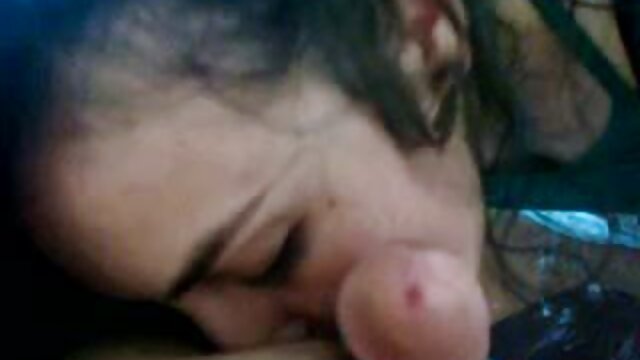 Vú và bbc khổng lồ đầy gai dam xx dầu của Maserati