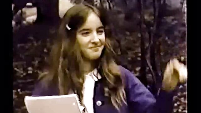 Ginger euro hút vật phim sex com xx đúc vòi nước trước khi cumshot