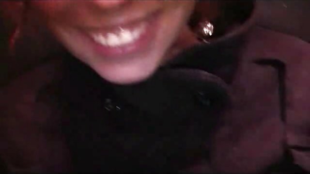 Trưởng thành sluts Leeanna và thiên thần đang chia sẻ xx set thu một cứng vòi nước