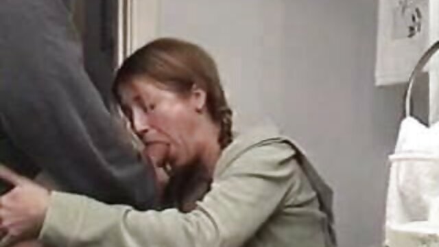 Có lông phim hoạt hình xx Úc bà babes liếm pubes trong những nhà bếp