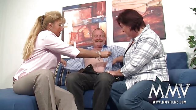 Thơm ngon tóc vàng SỮA. Trong phim xexx xx vớ pantyhose chị may mắn con trai