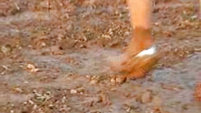 cô ấy hoang dã bangbus orgy phim xx quay len đầu tiên