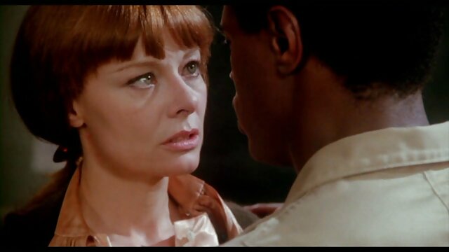 Cô ấy thực sự thích âm hộ của mình. phim xx long tieng