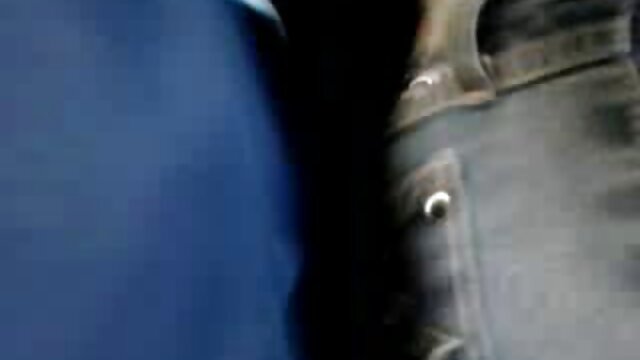 Âm hộ ăn 101 xx mẹ con - 3