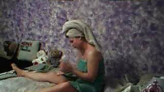 Chị kế dụ dỗ đến chết tiệt qhim xx bởi chị kế nếu bố mẹ đi vắng